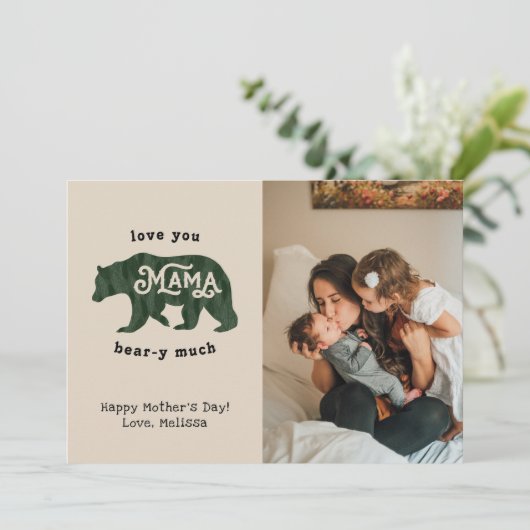 Grappige Mama Beer Moederdag Custom Foto Feestdagenkaart (Staand voorkant)