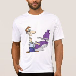 Grappige mannelijke tandarts en paarse tandartssto t-shirt