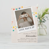 Grappige Mannen 37e verjaardagsuitnodigingen Leuke Kaart (Staand voorkant)