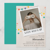 Grappige Mannen 37e verjaardagsuitnodigingen Leuke Kaart (Voorkant / Achterkant)