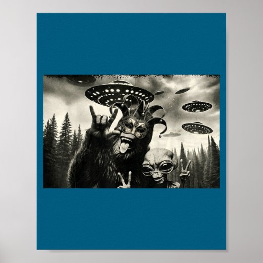 Grappige Mardi Gras Bigfoot Alien Selfie Poster (Voorkant)