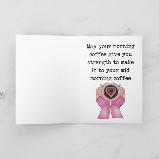 Grappige Medewerker Verjaardag voor Koffielover Ro Kaart (Binnen)