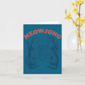 Grappige meowjong kat speelt mahjong retro  kaart (Gele Bloem)
