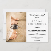 Grappige minimalistische social distancing zwanger