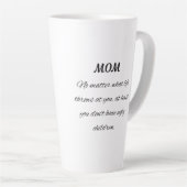 Grappige moeder citaat elegante script kunst latte mok (Rechterhoek)