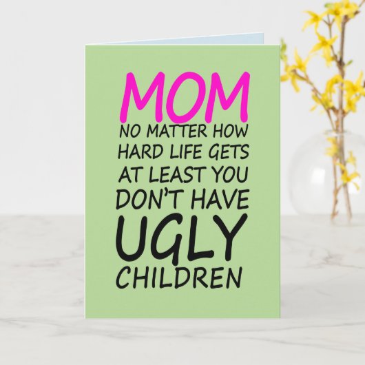 Grappige moeder krijgt goed Kaart en voor kanker (Gele Bloem)