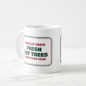 Grappige mok met verse gesnoeide kerstbomen (Voorkant links)