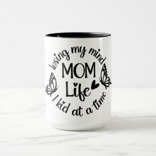 Grappige MOM Life Mok met Vlinderontwerp