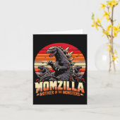 Grappige Momzilla Moeder van Monsters Retro Verjaa Kaart (Gele Bloem)