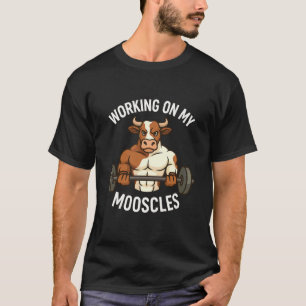 Grappige Mooscles Moo Koe Oefening Ontwerp Spieren T-shirt