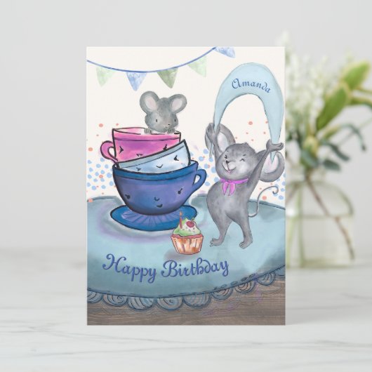 Grappige Muizen in Teacup - Verjaardag Muizen Cupc Feestdagenkaart (Staand voorkant)