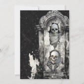 Grappige Mummy Bats Halloween Boos & Booze Party Kaart (Achterkant)