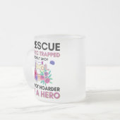 Grappige naaiofferte  bloemennaaimachine matglas koffiemok (Voorkant links)