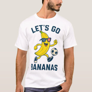 Grappige Nana Voetbal Cartoon Trappen Ll Vlag Van  T-shirt