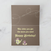 Grappige "Need Coffee" Verjaardag Kaart w / Basset (Binnen)