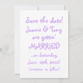 Grappige Offbeat bruid en bruidegom bruiloft uitno Save The Date (Achterkant)