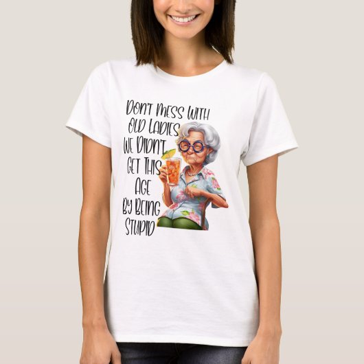 Grappige oude dame t-shirt (Voorkant)