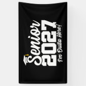 Grappige Outta Here Afstudeerklas van 2027 Spandoek (Verticaal)