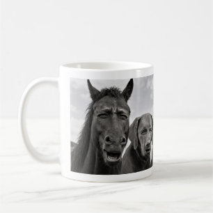 Grappige paard-hond-en katreactie meme koffiemok