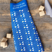 Grappige papa's op luier taken nieuwe ouder blauw schort