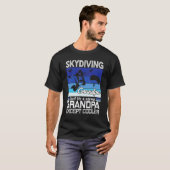 Grappige parachutespringende opa parachutist groot t-shirt (Voorkant volledig)