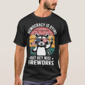 Grappige patriottische democratie sterft op 4 juli t-shirt (Voorkant)