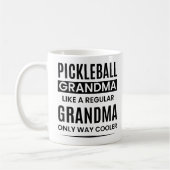 Grappige pickleball oma als een gewone oma koffiemok (Links)