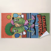 Grappige Pickleball Pickleball Partners Mascot Bea Strandlaken (Voorkant)