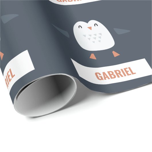 grappige pinguïn-gepersonaliseerde kinderen cadeaupapier (Rol Hoek)