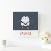 grappige pinguïn-gepersonaliseerde kinderen vierkante klok (Huis)