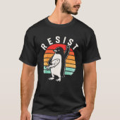 Grappige pinguïn verzet zich tegen anti-tarief pro t-shirt (Voorkant)