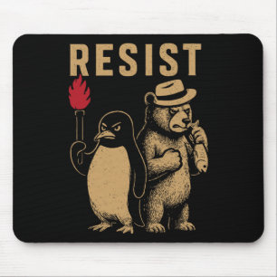 Grappige pinguïn verzet zich tegen pinguïns protes muismat