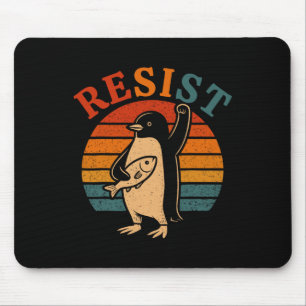 Grappige pinguïn verzet zich tegen pinguïns protes muismat