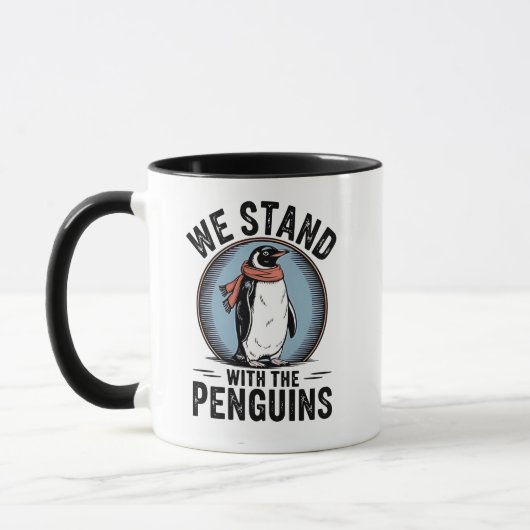 Grappige pinguïn verzet zich tegen protest tegen t mok (Links)