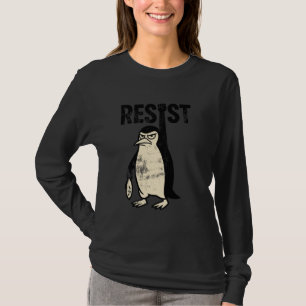 Grappige Pinguïn Weerstaat Protest Tegen Tarieven T-shirt