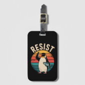 Grappige Pinguïn Weert Protest tegen Tarieven  Bagagelabel (Voorkant (verticaal))