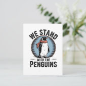 Grappige Pinguïn Weert Protest Tegen Tarieven Uitnodiging Briefkaart (Staand voorkant)