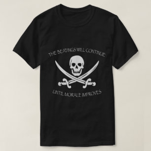 Grappige Piratenschedel en Zwaarden Ontwerp T-shirt