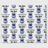 Grappige politieagent badge 50e verjaardag cadeaupapier (Vlak)