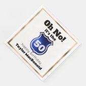 Grappige politieagent badge 50e verjaardag servet (Hoek)