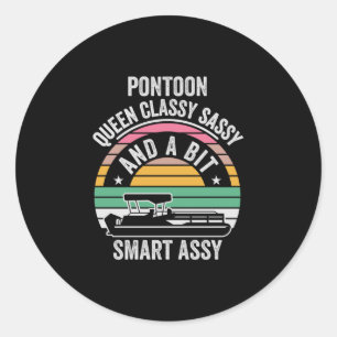Grappige pontoonkoningin retro zonsondergang meer  ronde sticker