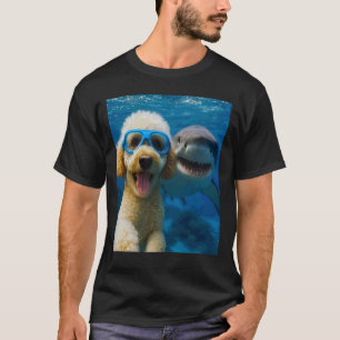 Grappige Poodle Hond Selfie met Haaien Oceaan Lief T-shirt