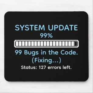 Grappige programmeur aan het coderen muismat