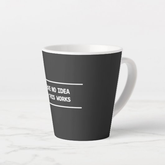 Grappige programmeur debugging humor latte mok (Rechterhoek)