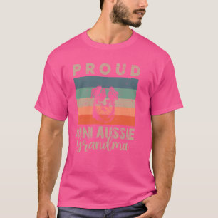Grappige Proud Mini Aussie Oma Cadeaus voor Vrouwe T-shirt