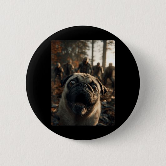 Grappige Pug Selfie Met Zombies Griezelig Bos Ronde Button 5,7 Cm (Voorkant)
