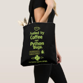Grappige Python-ontwikkelaar – Brandend door koffi Tote Bag (Dichtbij)
