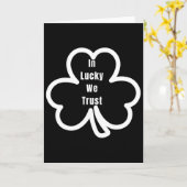 Grappige Quote Op Lucky We Trust Patricks Day Mann Kaart (Gele Bloem)