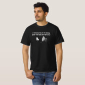 Grappige quote over wachten op de ober t-shirt (Voorkant volledig)