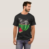 Grappige Racoon Inside of A Watermelon Lover Illus T-shirt (Voorkant volledig)
